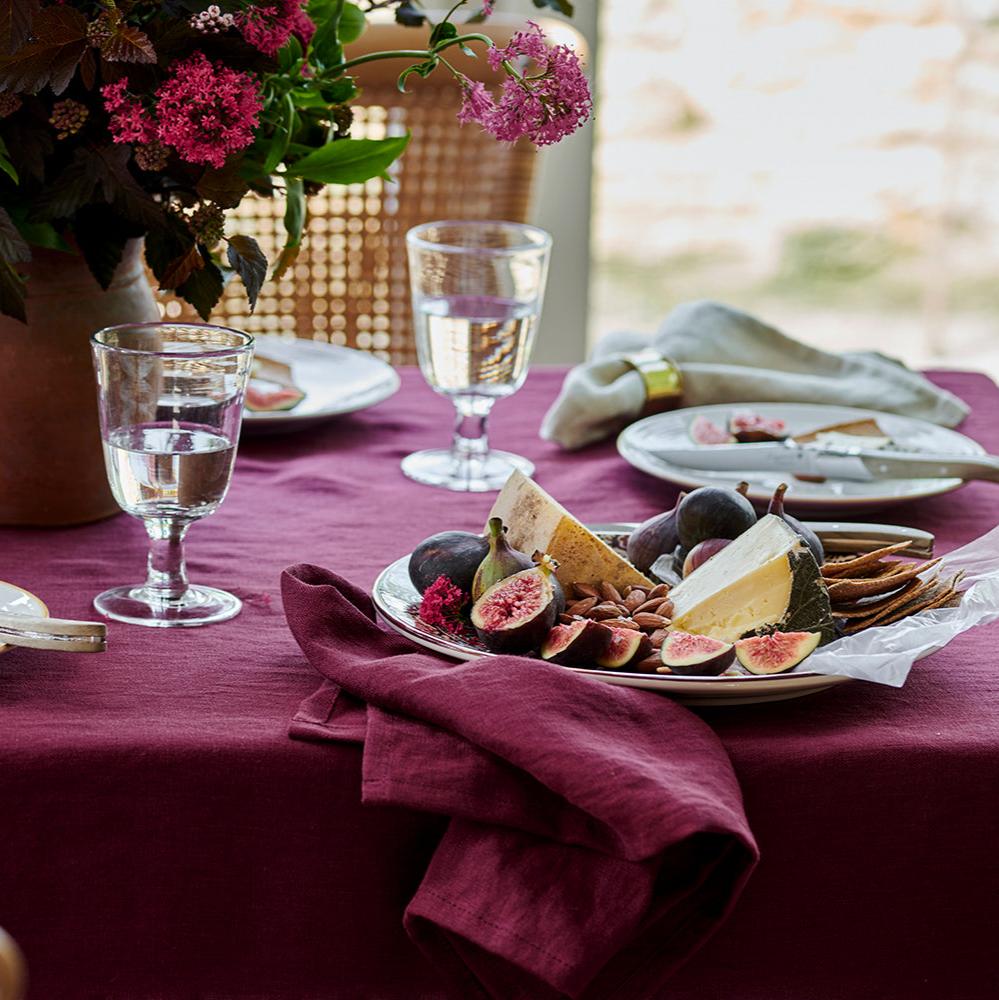 NEW Linen Napkins Cherry (set of 4)